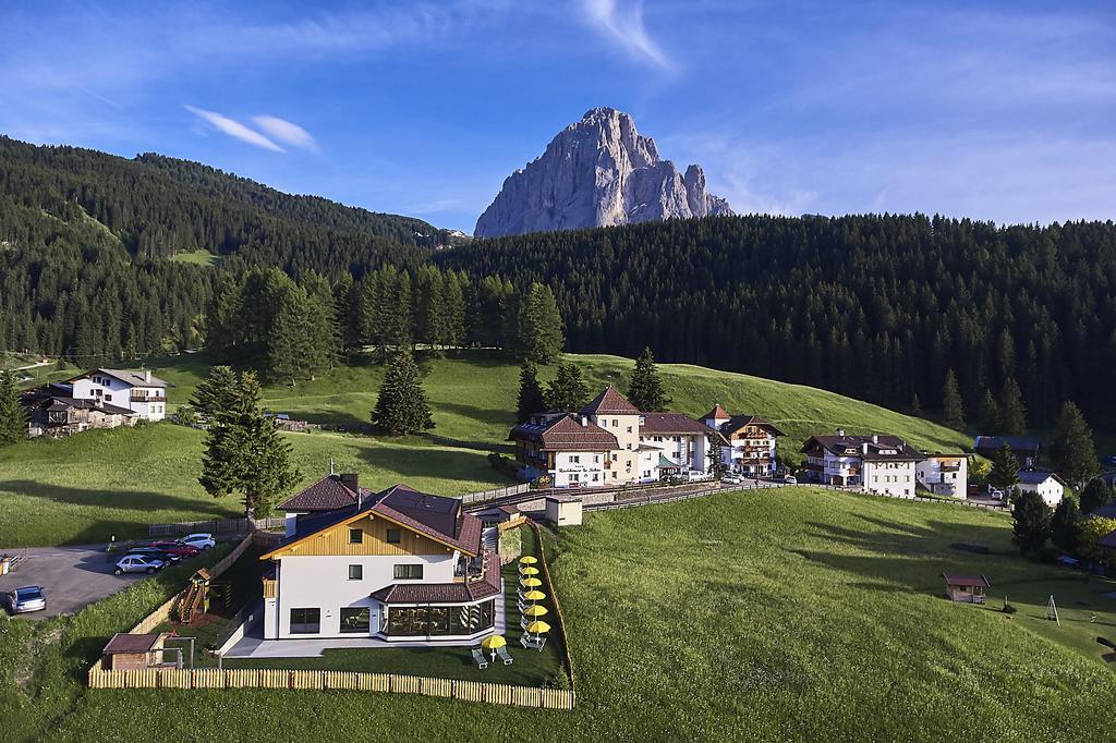 Residence La Selva Selva di Val Gardena Exterior foto